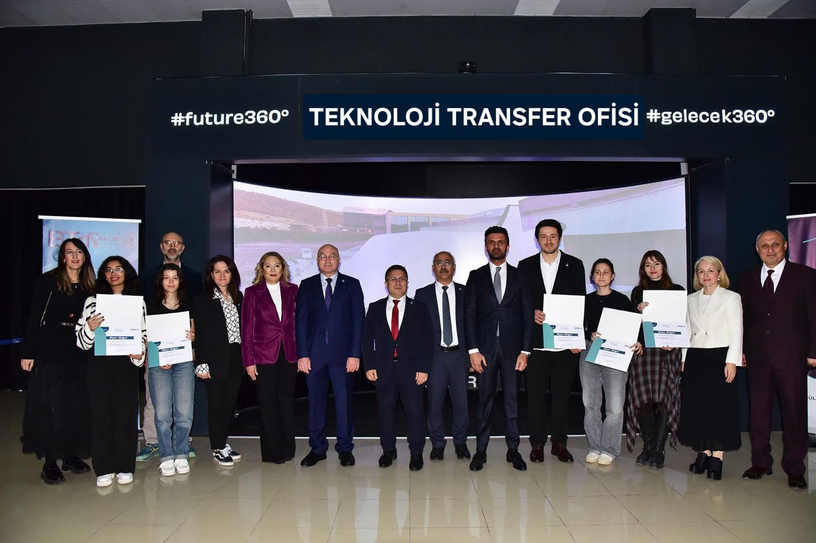 600910976 1301246582032530 6945323432775784982 N