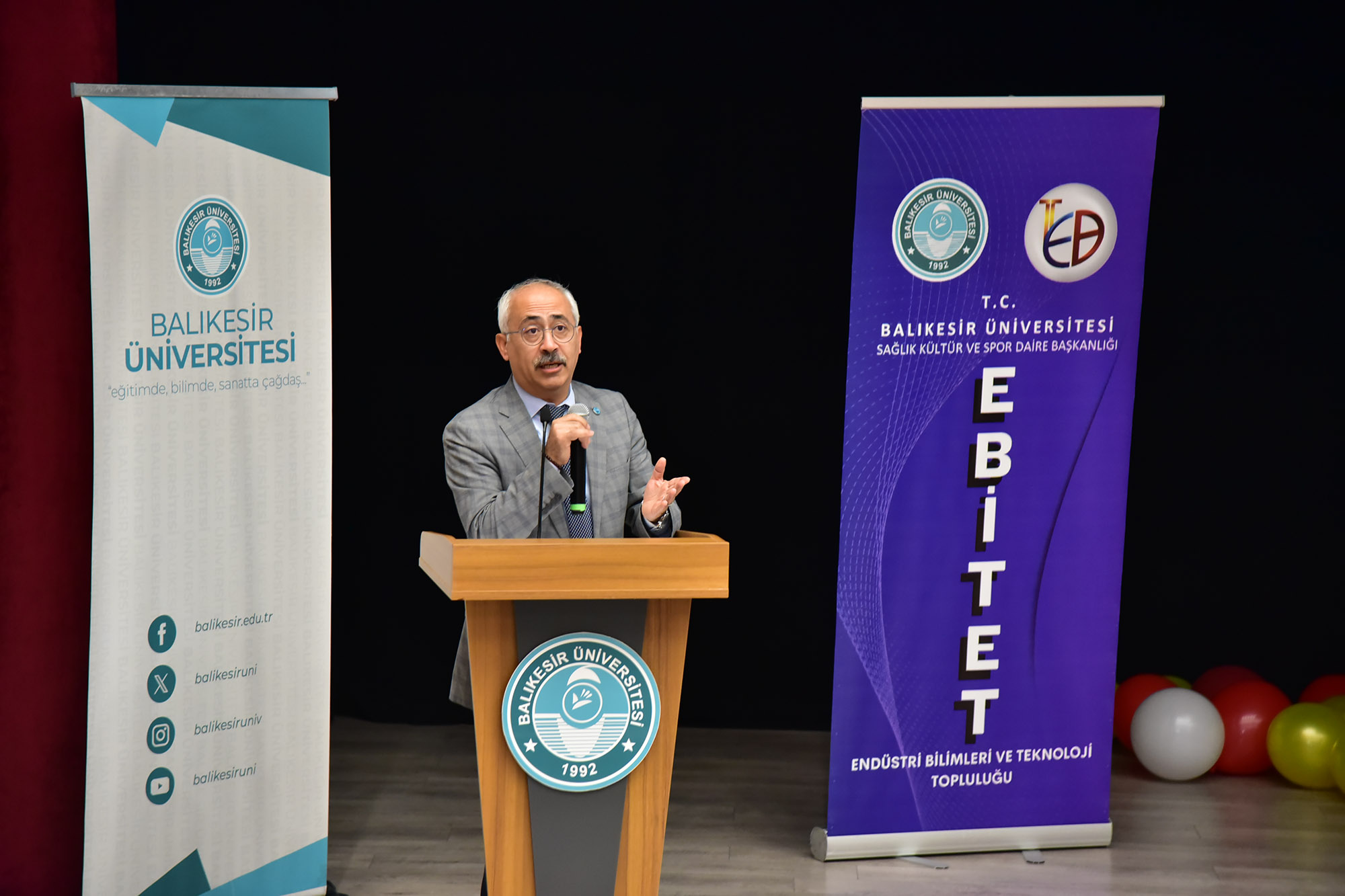 601870238 1302519361905252 1902709637839018175 N