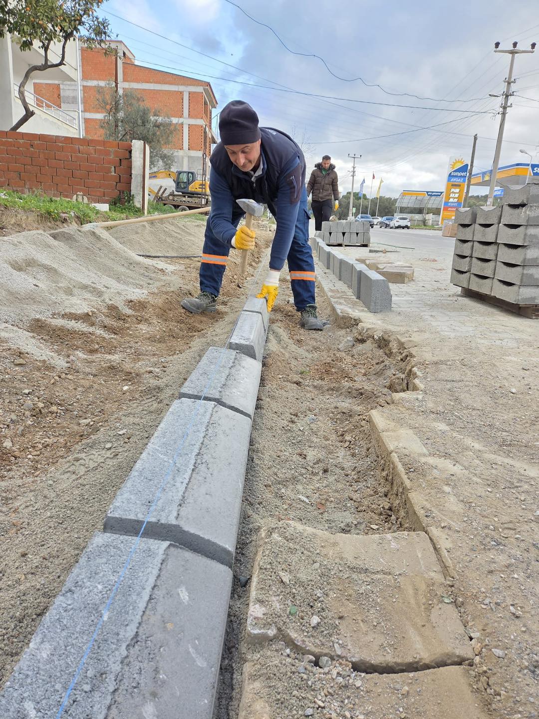 605315768 875583644832662 1671914401259177356 N