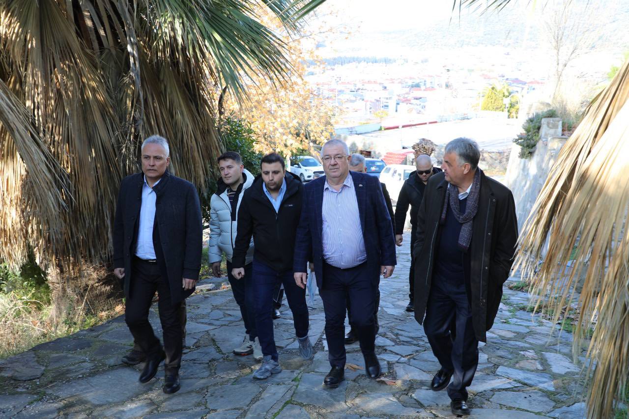 605735163 122230047698138429 5690659328764187012 N