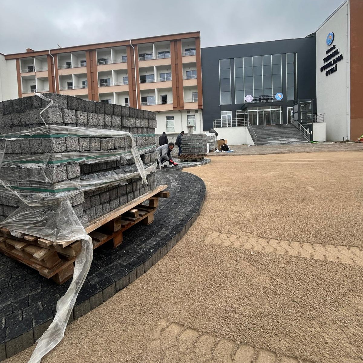 605830076 122224977572300867 7624750358177652418 N