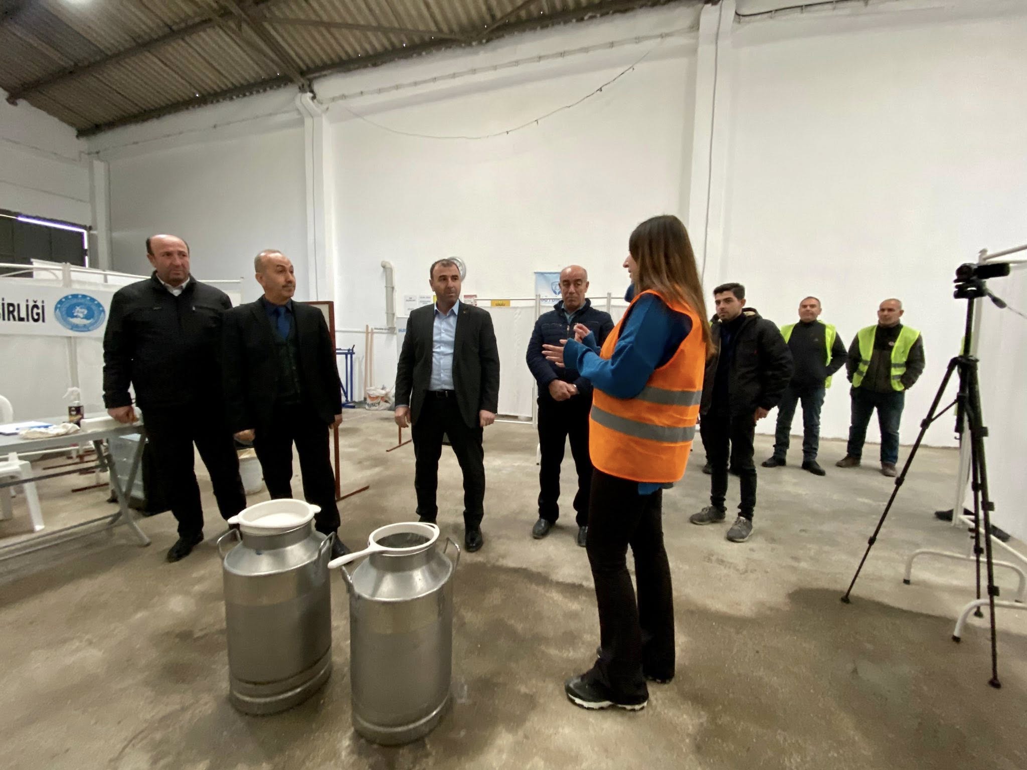 607189724 1275879381249588 742083331728423956 N