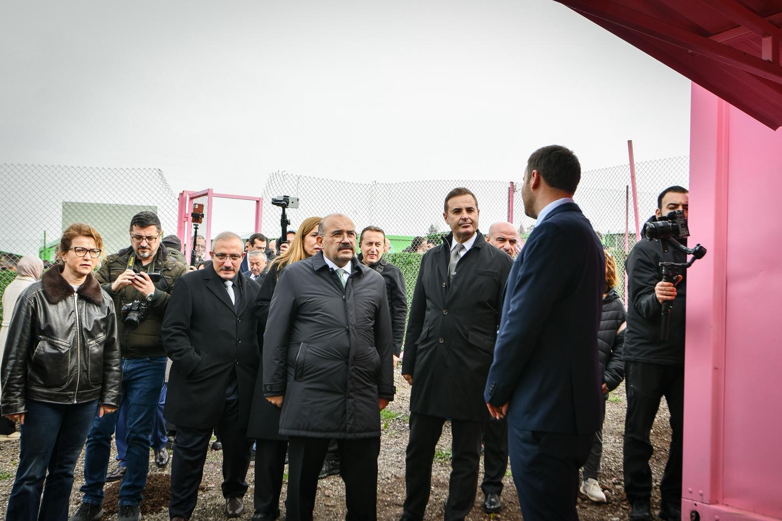 64A7Bd2B 01Bf 44F7 9286 F9Ec8F88F8Af