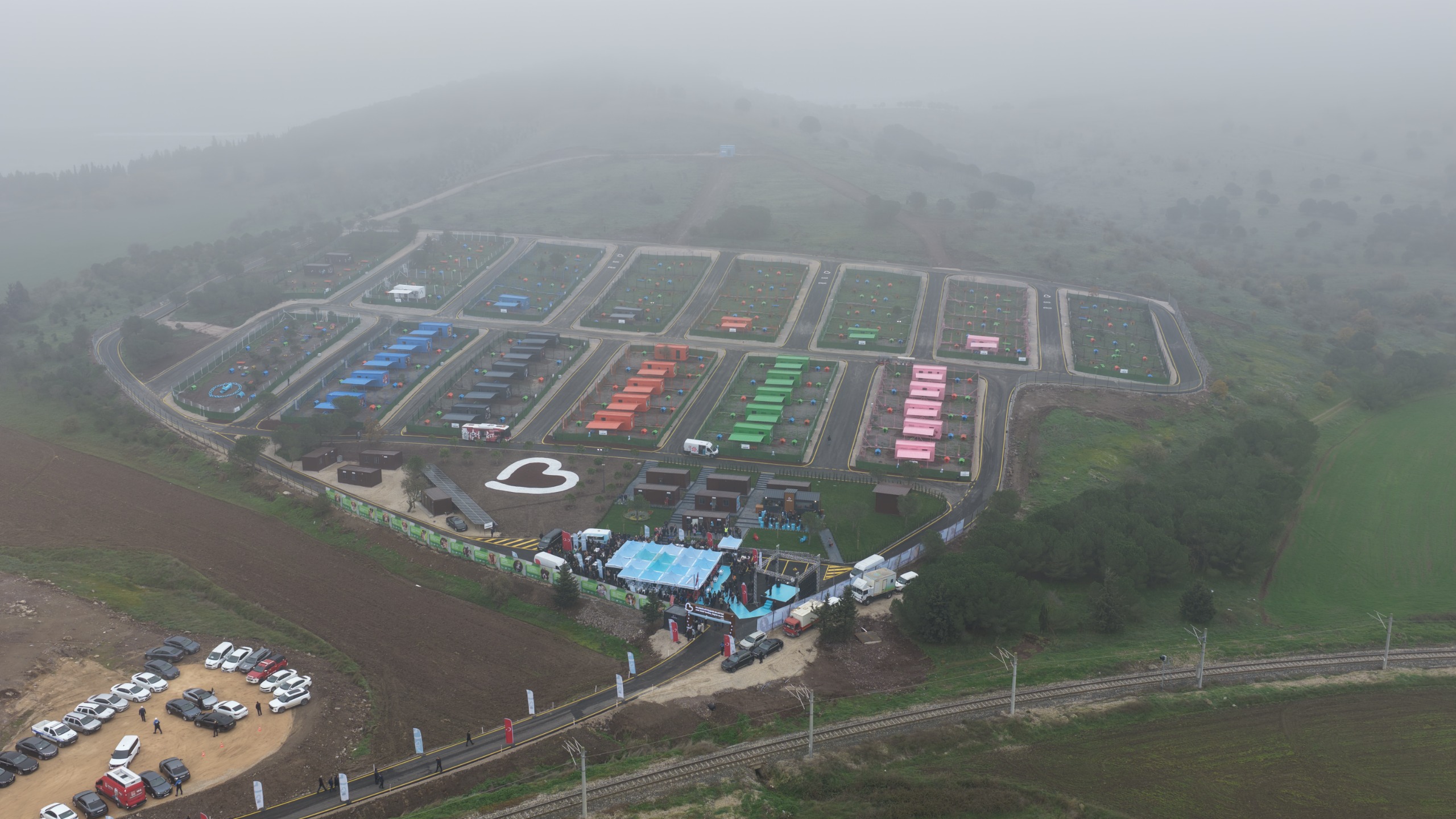 82319D9D A4E2 4755 A558 7C729D9D483D