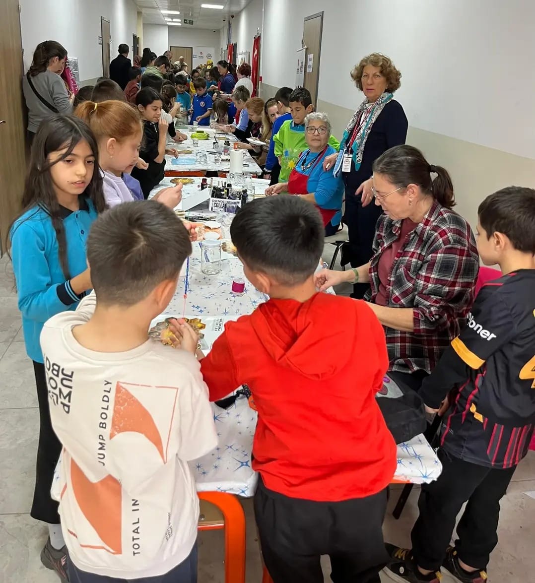 835A8A99 Ee0C 439E 874C D3F5B6Df99B7