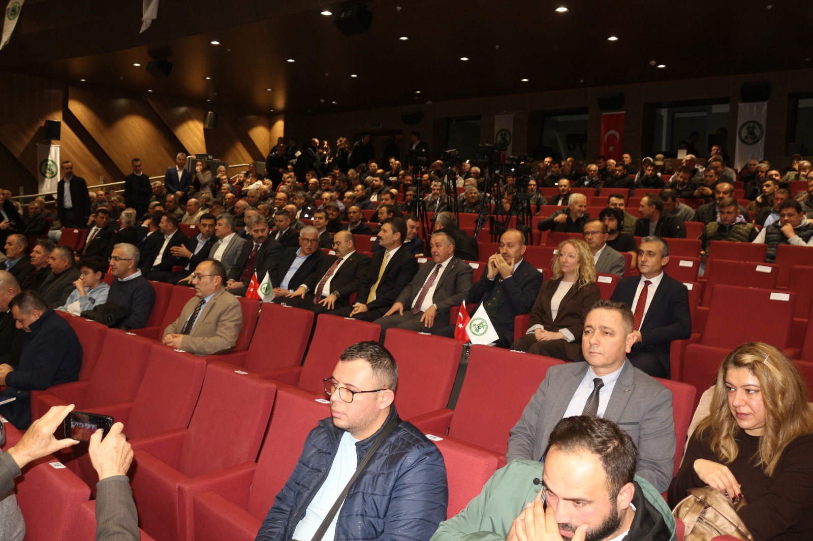 Af6936Fa 9F95 4Ff5 8801 8Af00A77D16D