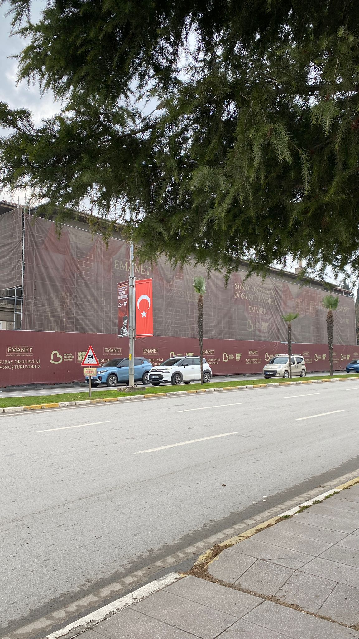 B00Fbe9D D6Ca 4A76 9121 E250A2E7E4F4