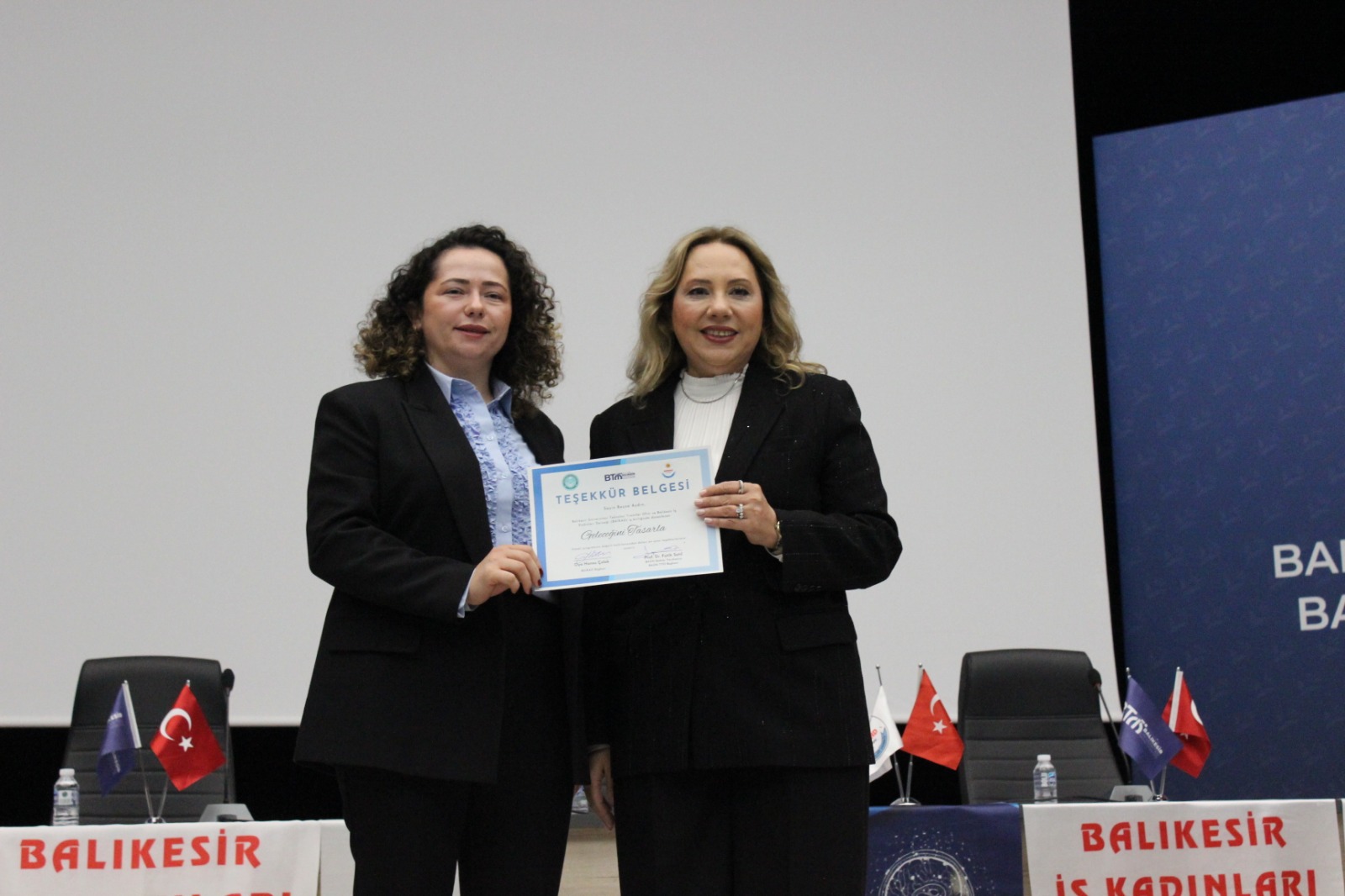 B2Ebdcae 5124 4A53 B14A Ef6A12C54704