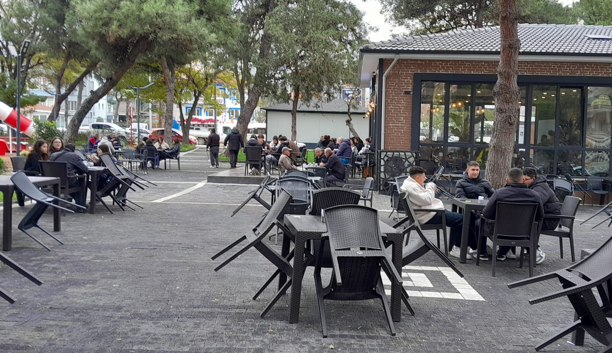 Cc195Df6 E498 42F9 991F 6Bb84C0Bcd80