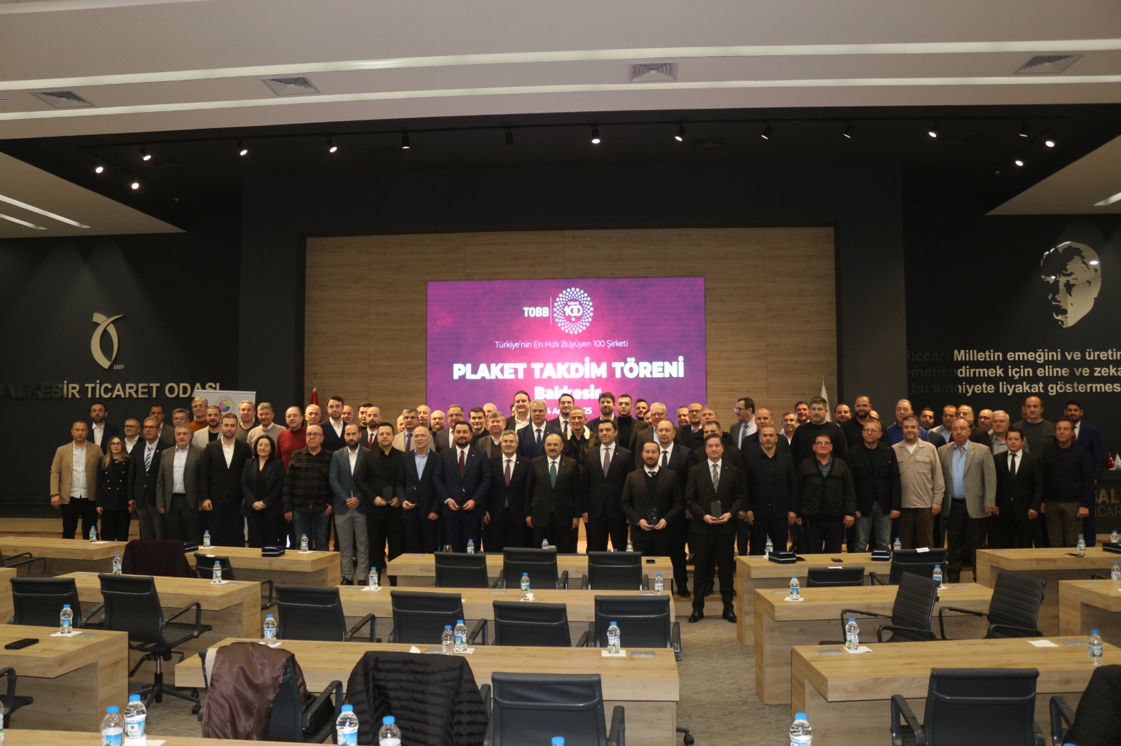 F06Afa22 9825 4443 965A C62A6Fb800D7