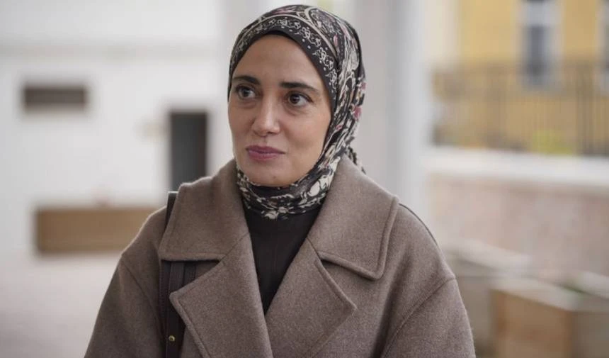 Kızılcık Şerbeti Nursema