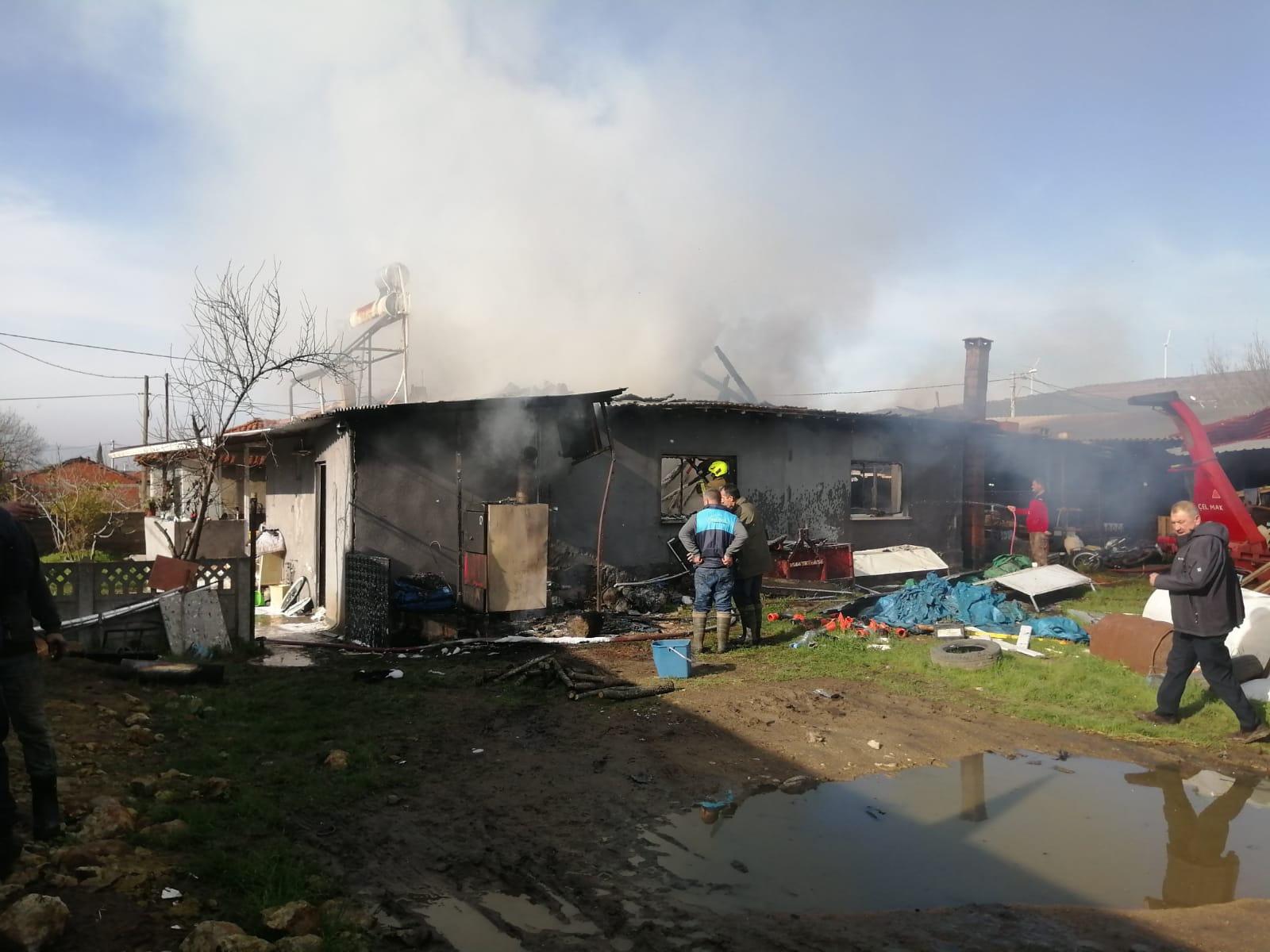 Whatsapp Image 2025 12 18 At 16.14.06