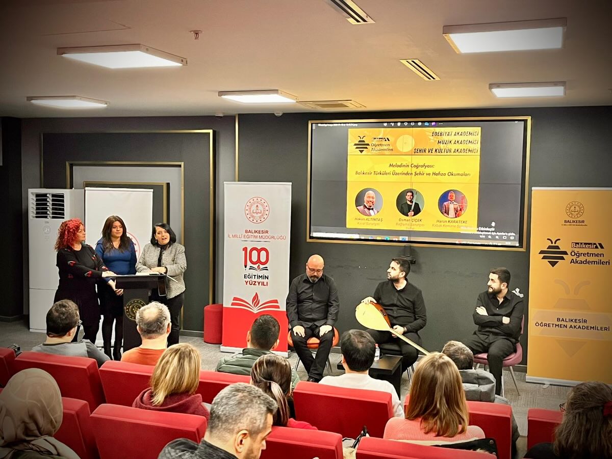 589905057 18054168254677787 4879897078756035442 N