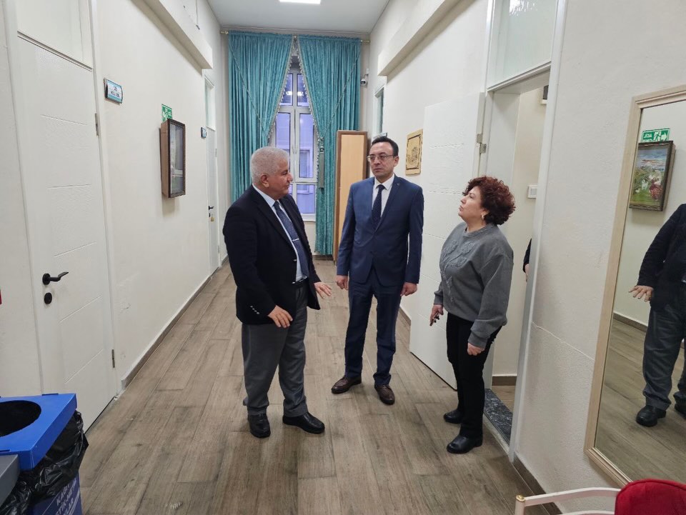 607490853 18053508167677787 3768321877927175090 N