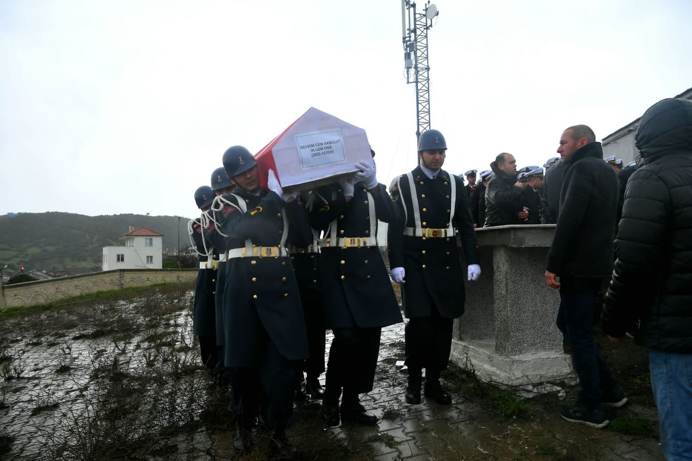 611678832 18320349226222704 3969110232197419728 N