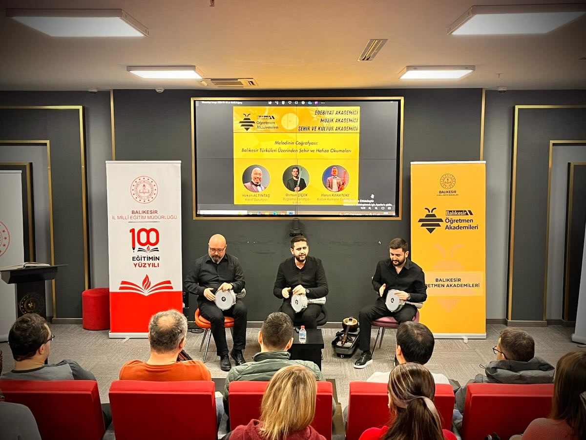 612566062 18054168218677787 4934827890093769393 N