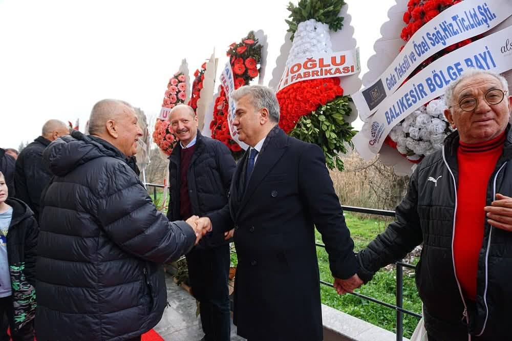 613544921 912968861396774 3283050791350816889 N