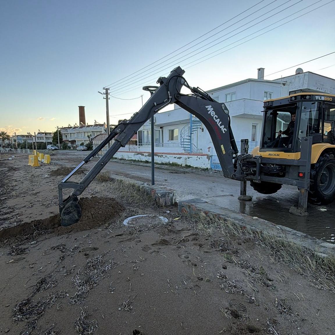 613563859 1345661027600262 2264914761002800315 N