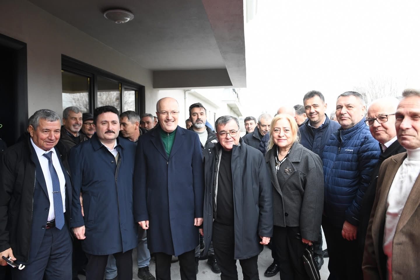 613649215 1465789588238999 9104749236522457442 N (1)