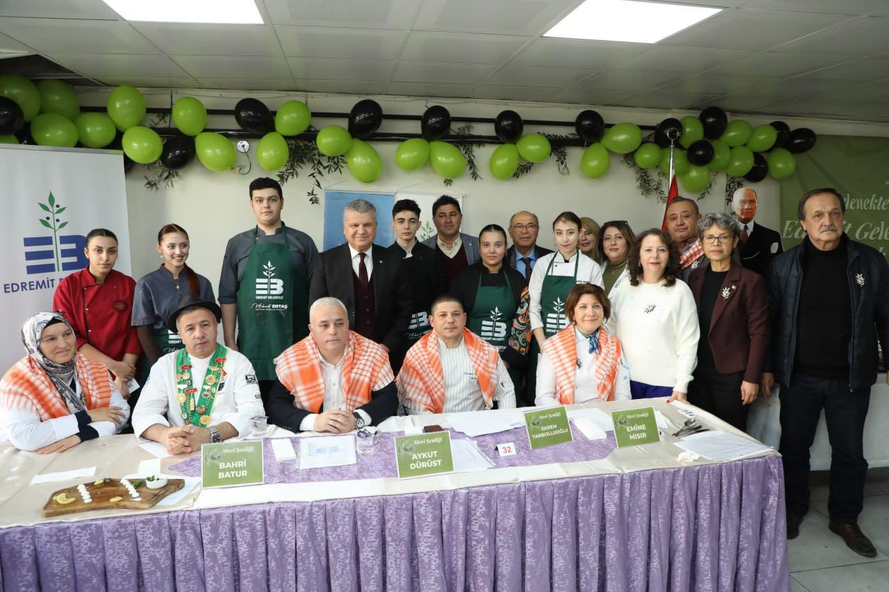 615771895 892861839771509 1699883512508462620 N