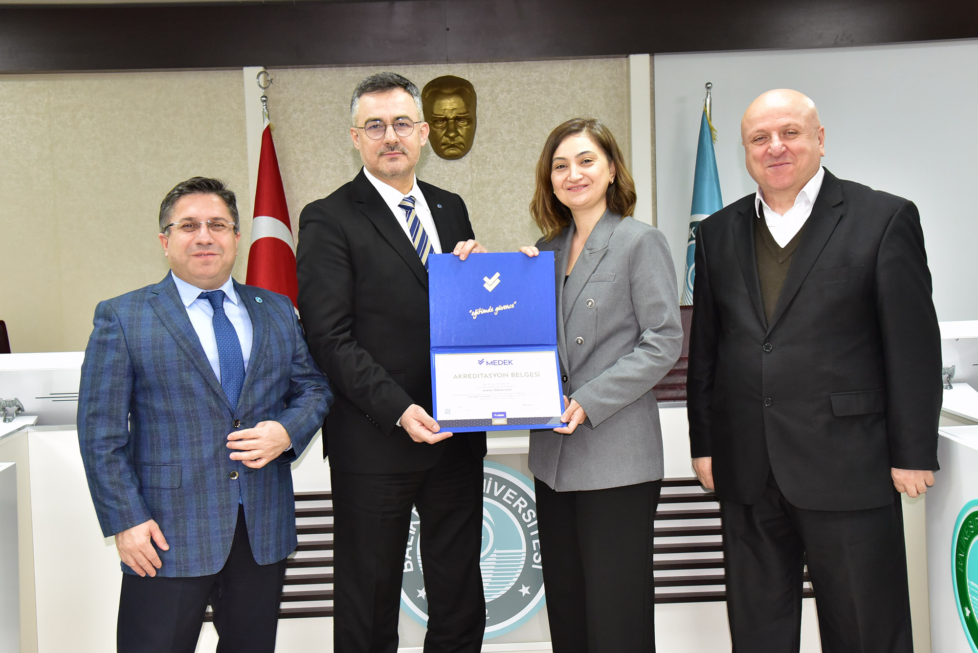 616563158 1323766313113890 143725931920645724 N-1