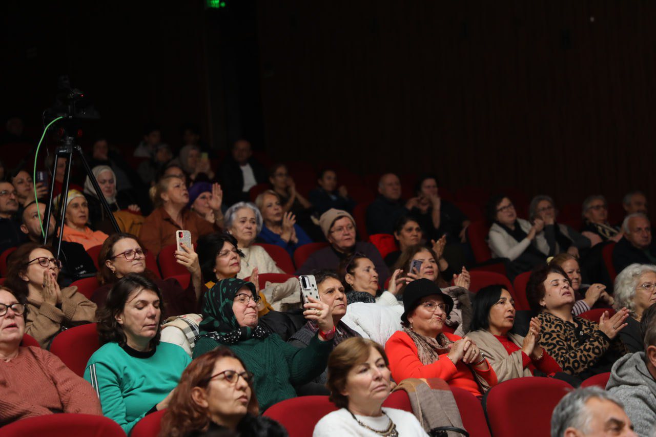 616826780 122232398156138429 2531967974572876312 N