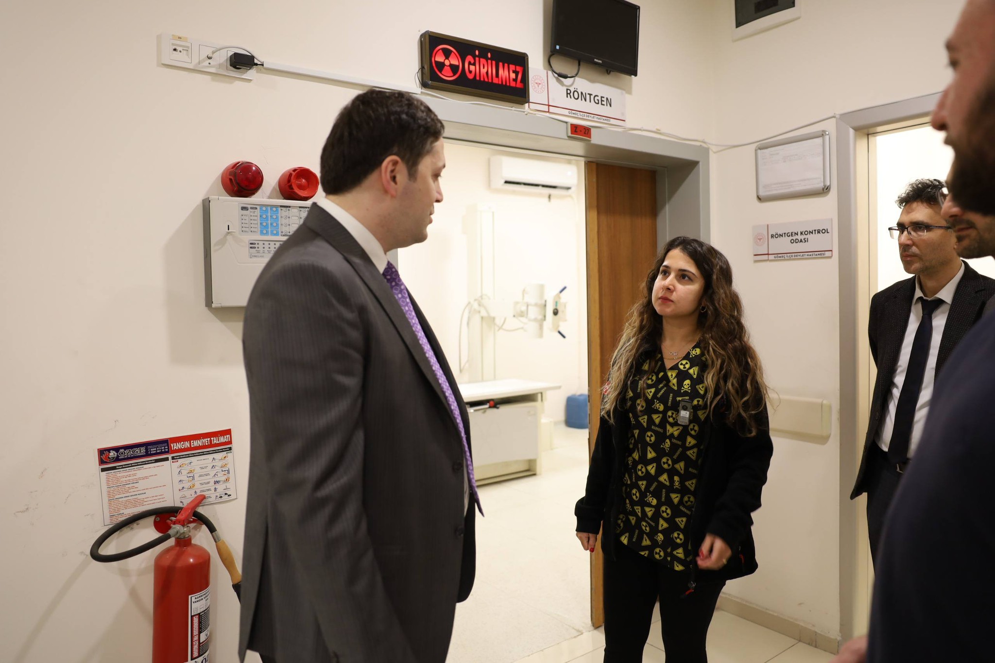 618915771 886145067453713 6612998858708661751 N