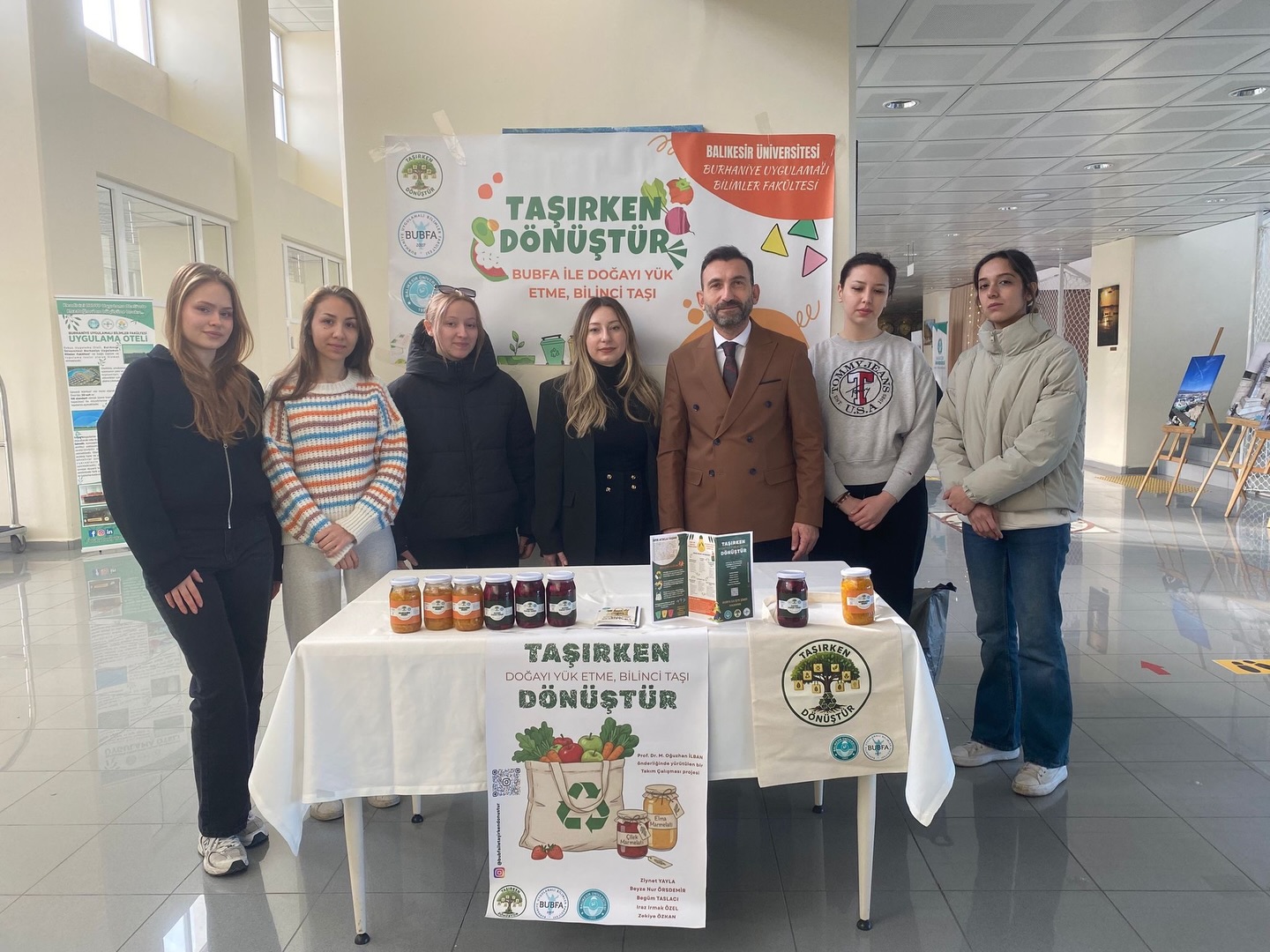 619742727 18319553809247845 1184533814513733953 N