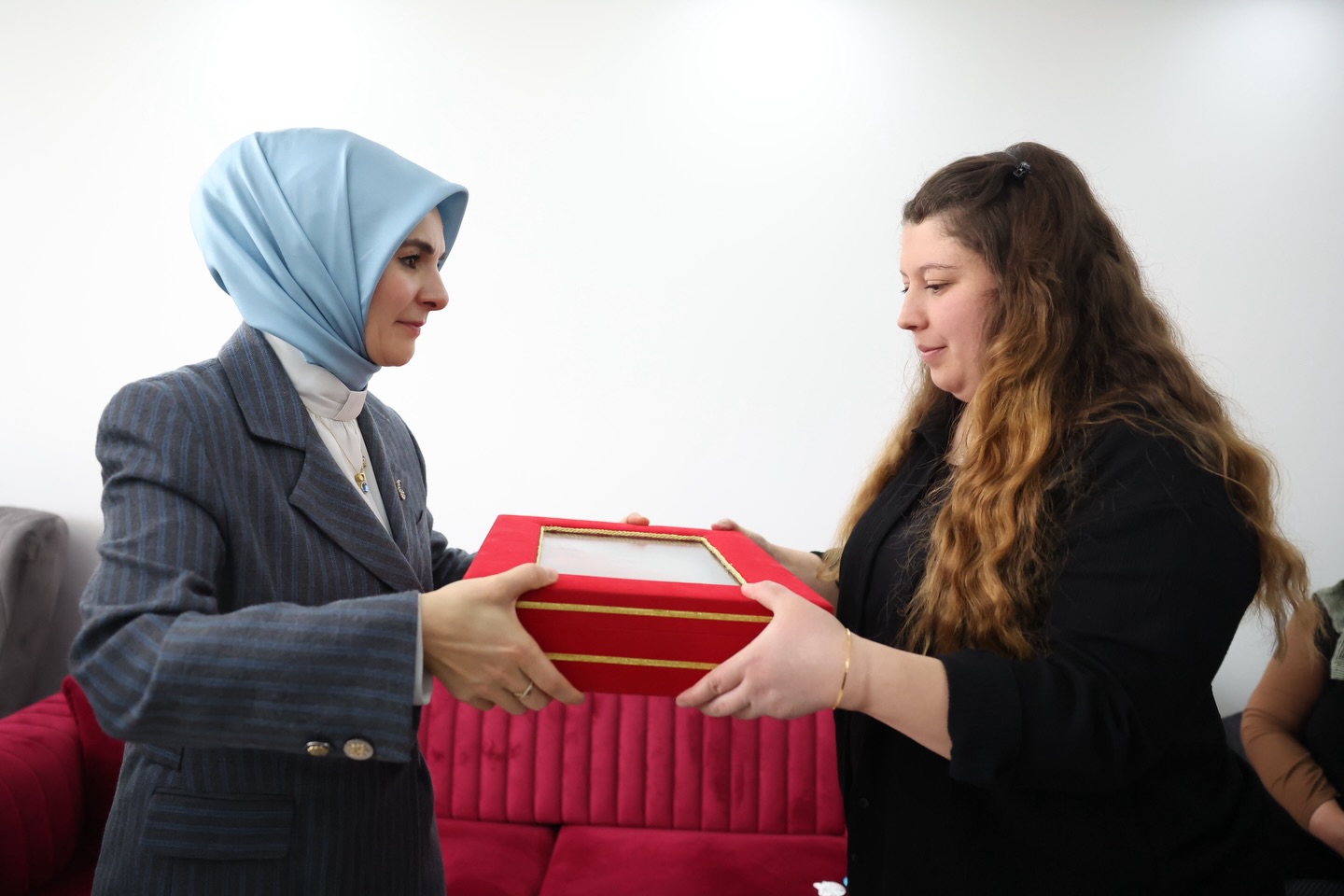 621663910 18546556567017808 7949423271333884467 N