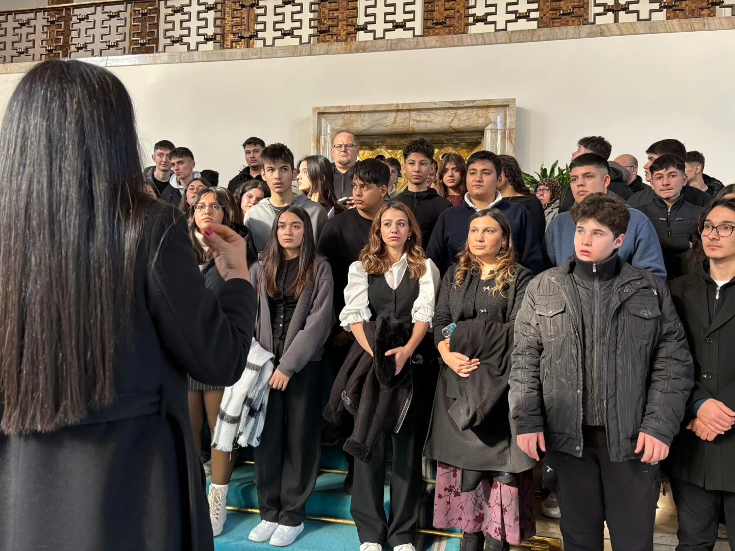 621889692 25939467335691238 484658553965196343 N