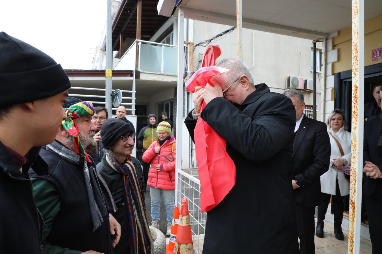 624708405 122233684118138429 8430743885296403664 N