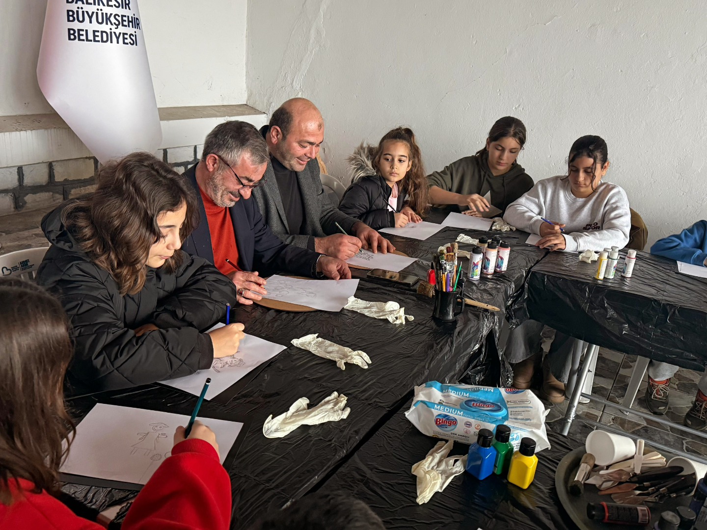 624942417 3229973490513952 6258379026265074644 N