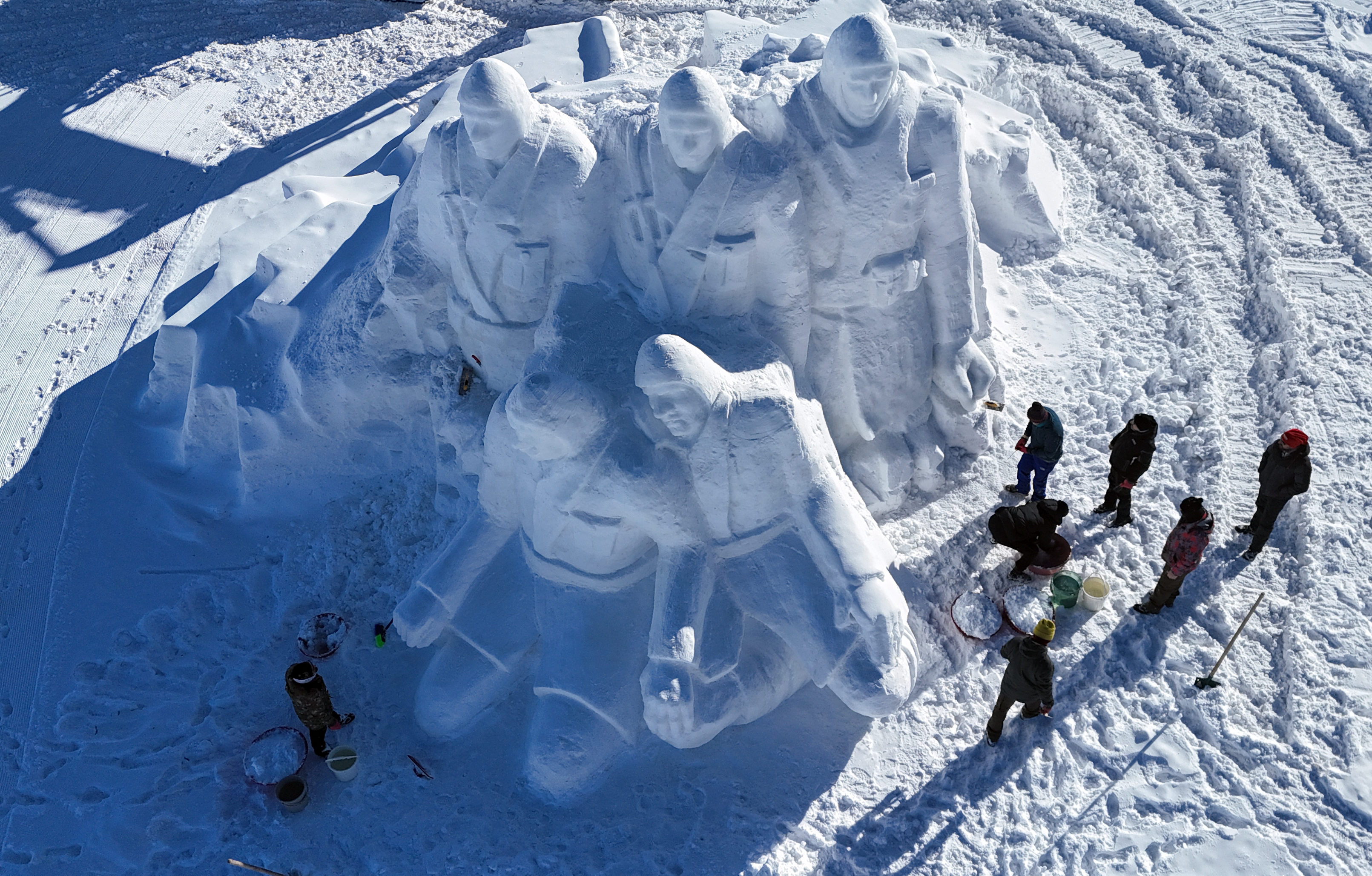 A A 20260102 40143908 40143900 S A R I K A M I S S E H I T L E R I A N I S I N A Y A P I L A N K A R D A N H E Y K E L L E R T A M A M L A N D I