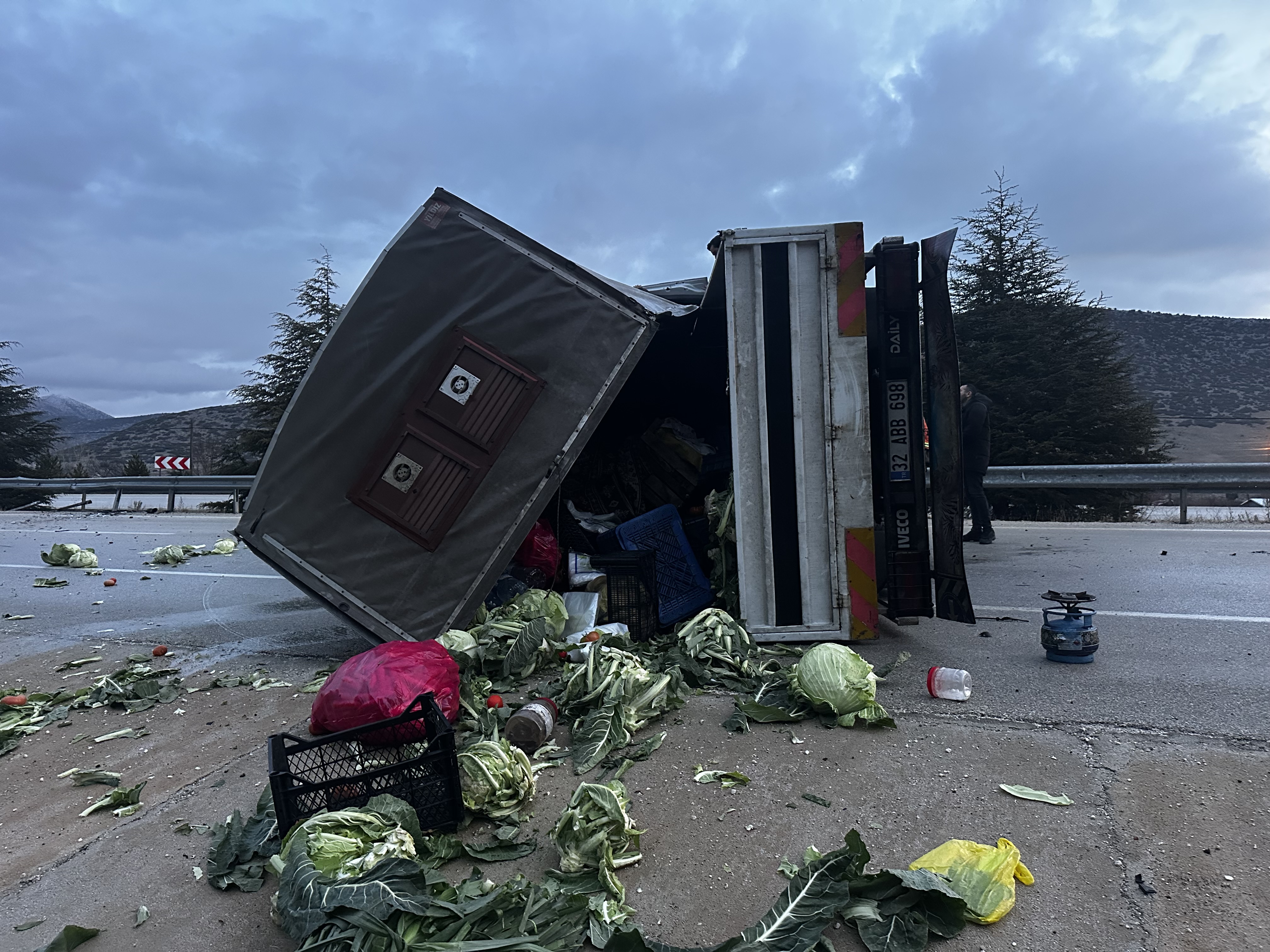 A A 20260123 40341926 40341922 I S P A R T A D A K A M Y O N E T I N D E V R I L D I G I K A Z A D A 3 K I S I Y A R A L A N D I