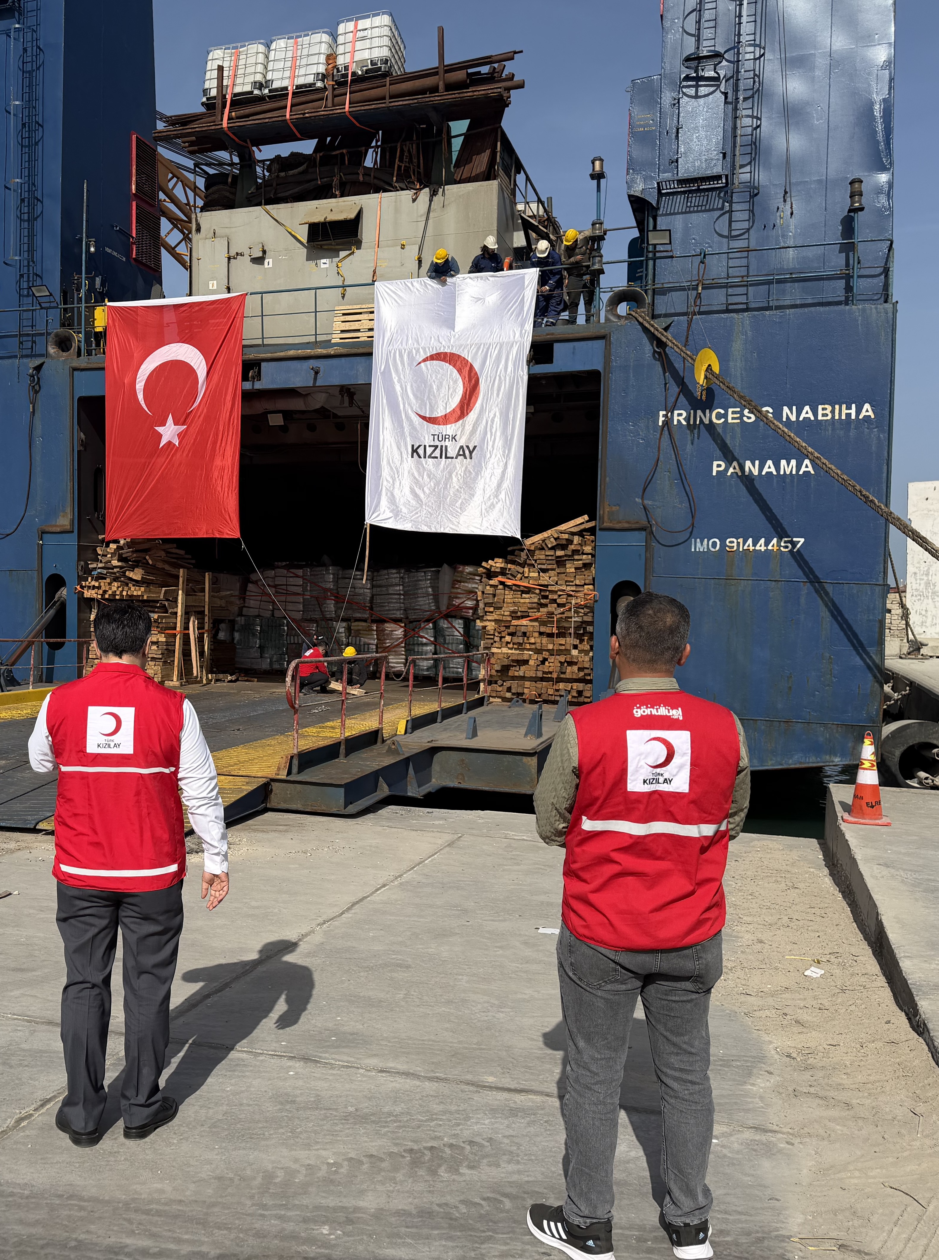 A A 20260125 40361427 40361422 G A Z Z E Y E 1400 T O N L U K I N S A N I Y A R D I M T A S I Y A N T U R K K I Z I L A Y G E M I S I E L A R I S L I M A N I N A U L A S T I