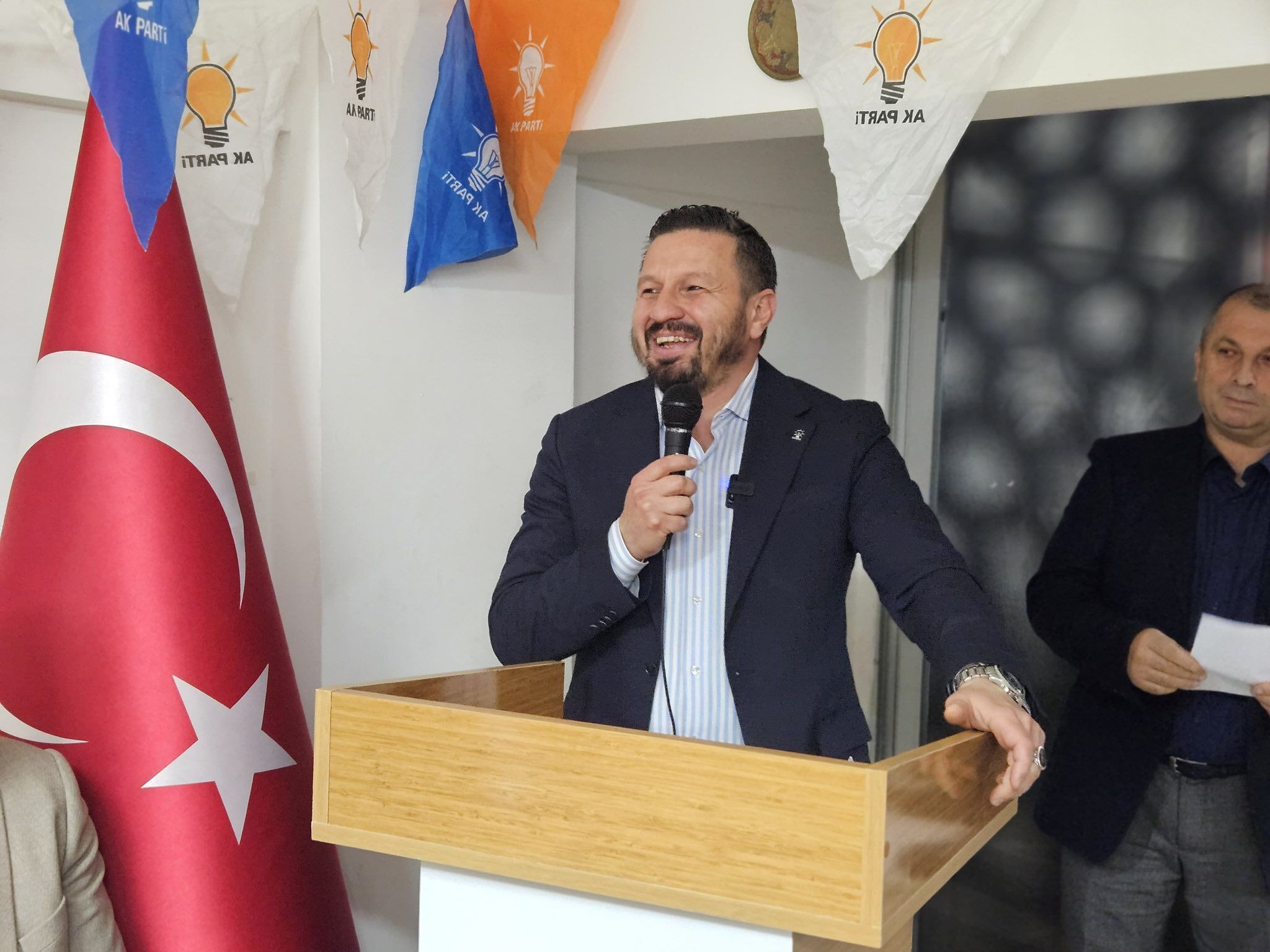 Ak Parti Mehmet Aydemir
