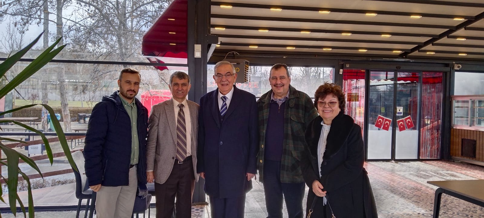 D2E446Aa Ca0F 4E68 A66B 4E124A21C5B6