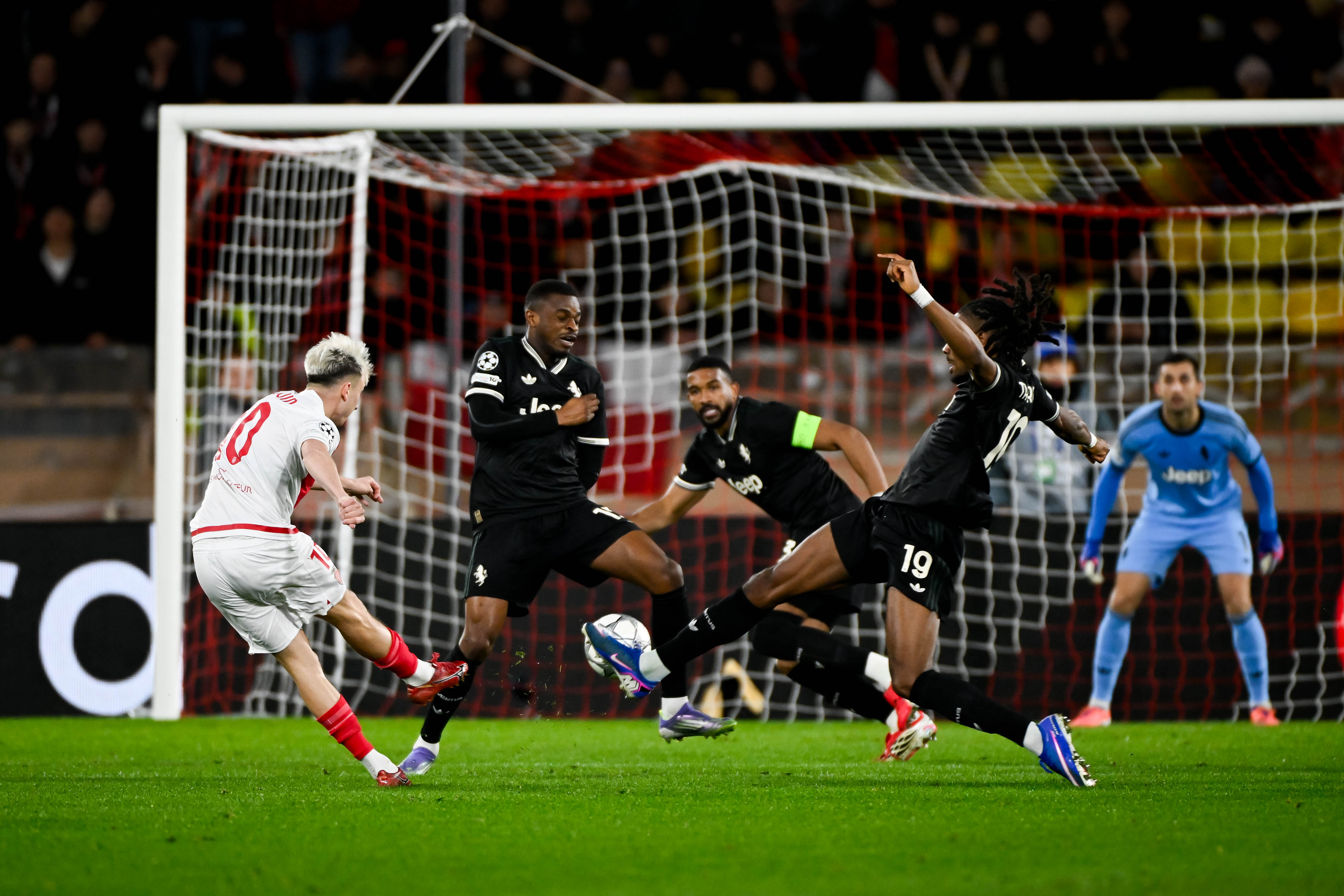 G Xx X K F Ww A A8752