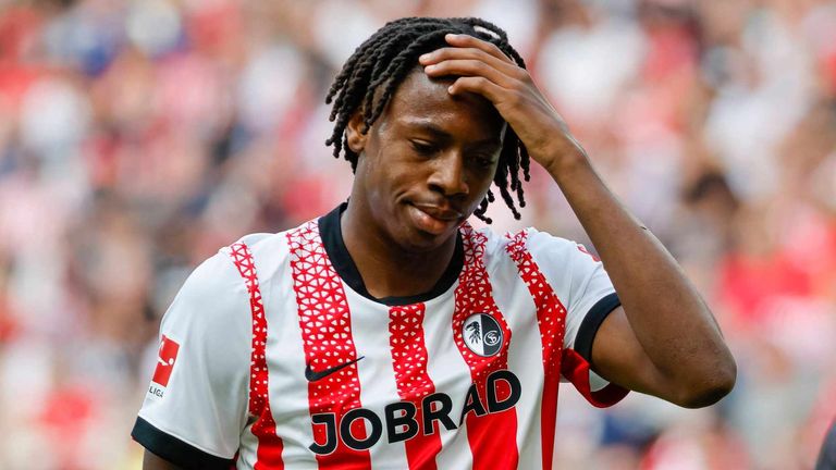 Skysport De Freiburg Rot Manzambi 7021469