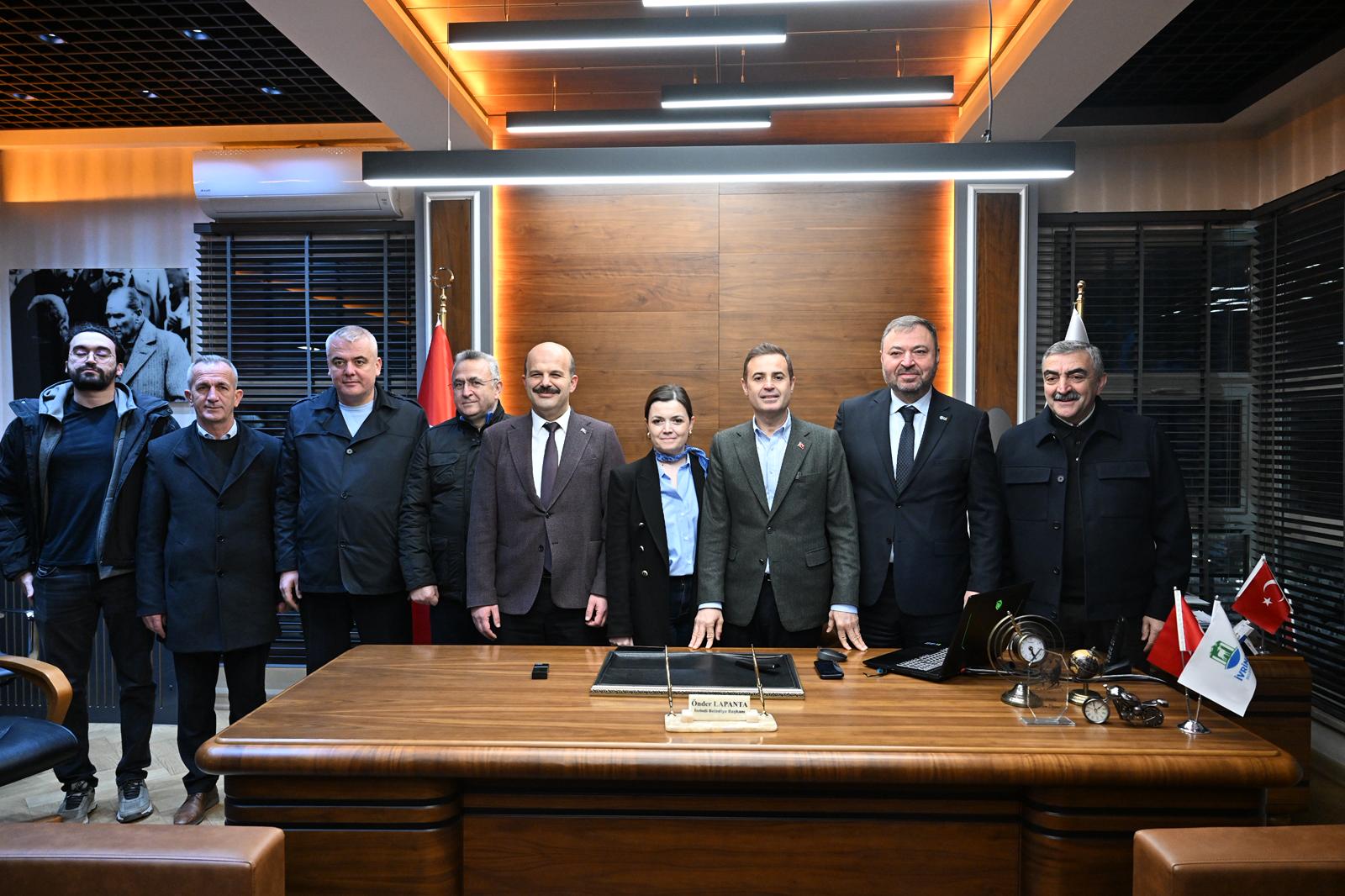 3Ce3219D 49C8 4D0B Bdb2 95753277A76C