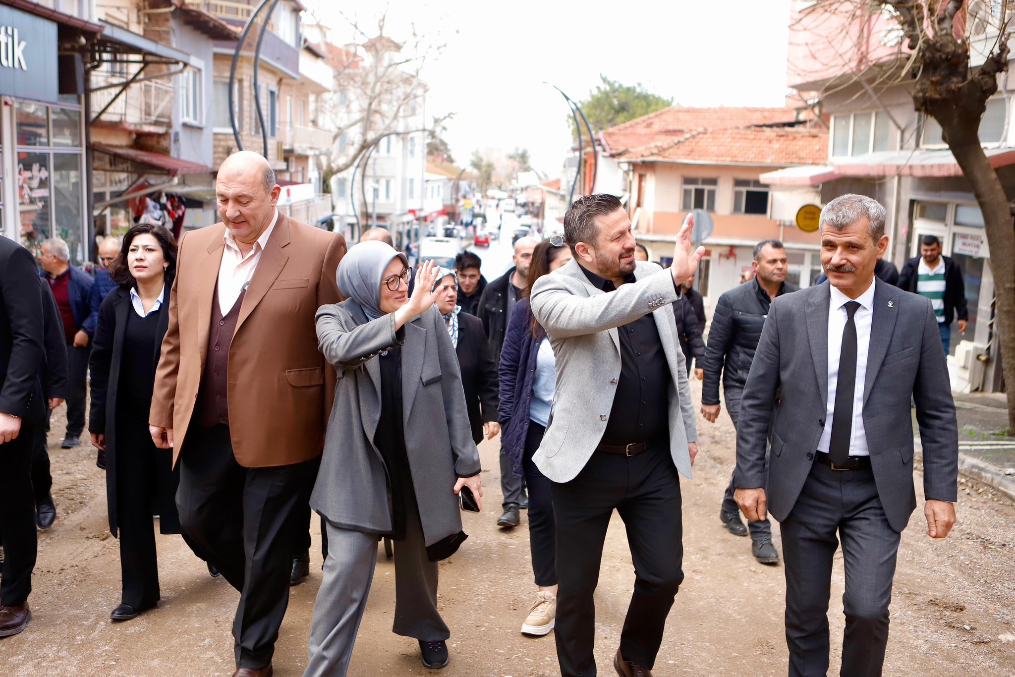 627579778 844788591897801 194867471051690923 N