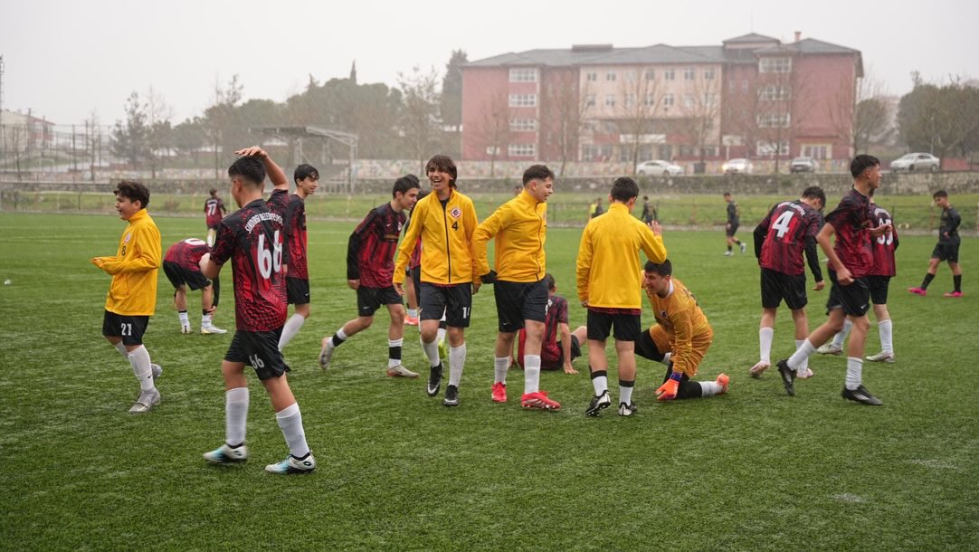 631353420 18388353445149843 5782086596973237955 N