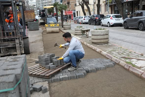 631420544 911361317921561 3726246484787056781 N