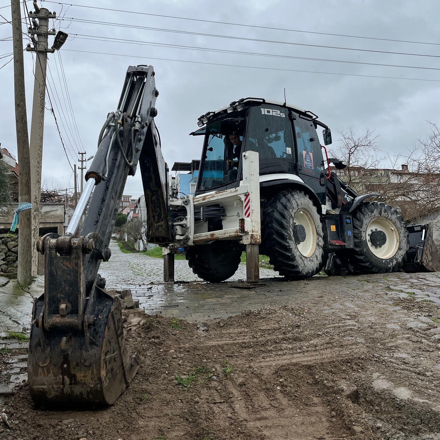 634203576 122231356442300867 2867060227648334296 N