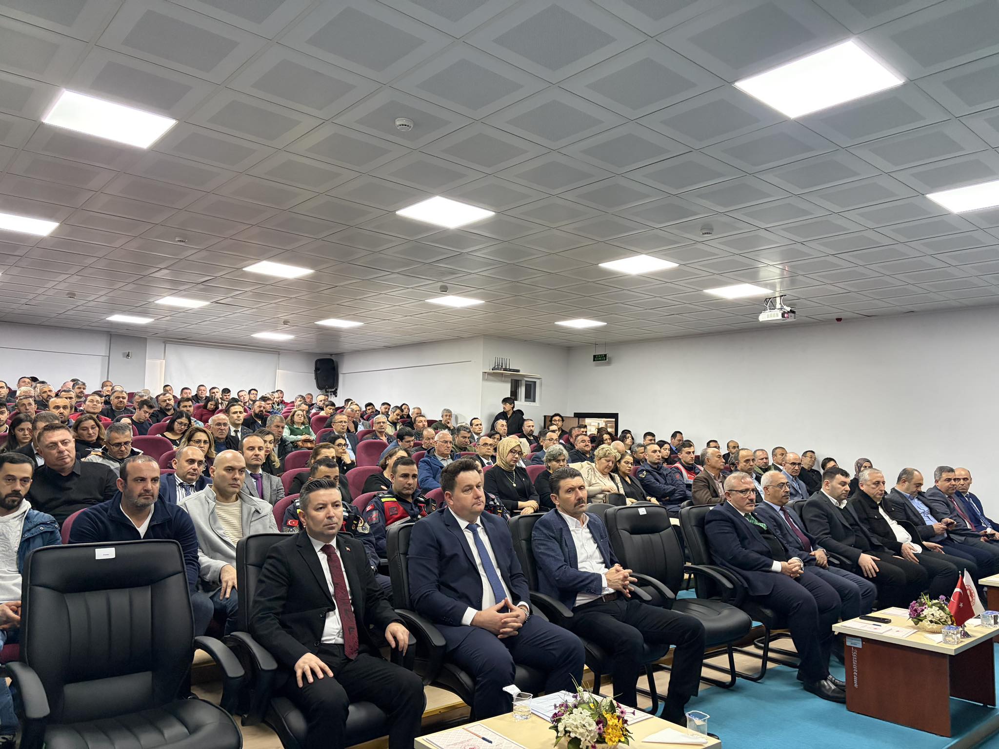 635467585 1318688683635324 8712748268421466229 N