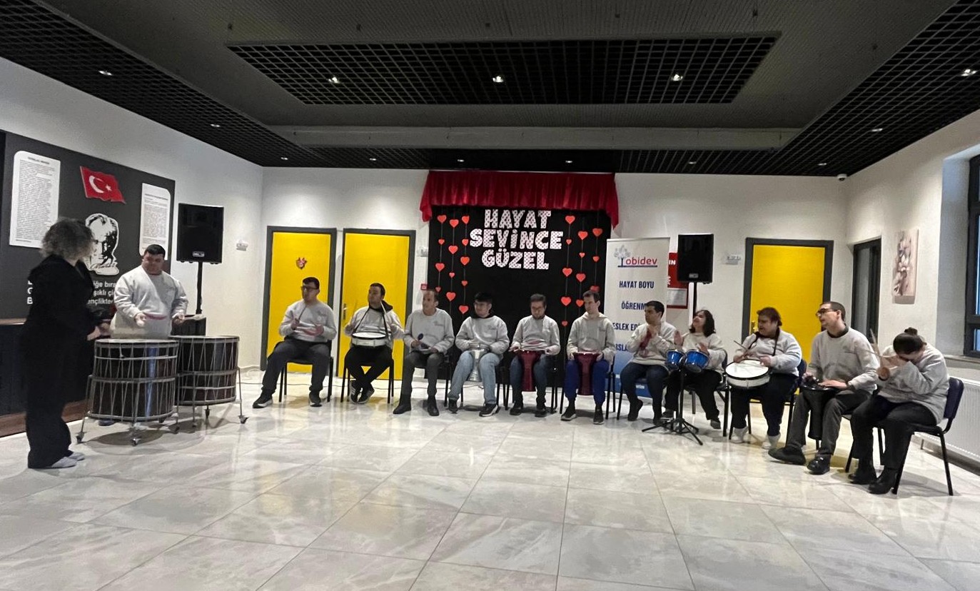 637258090 1350633987093789 4682618800115427843 N