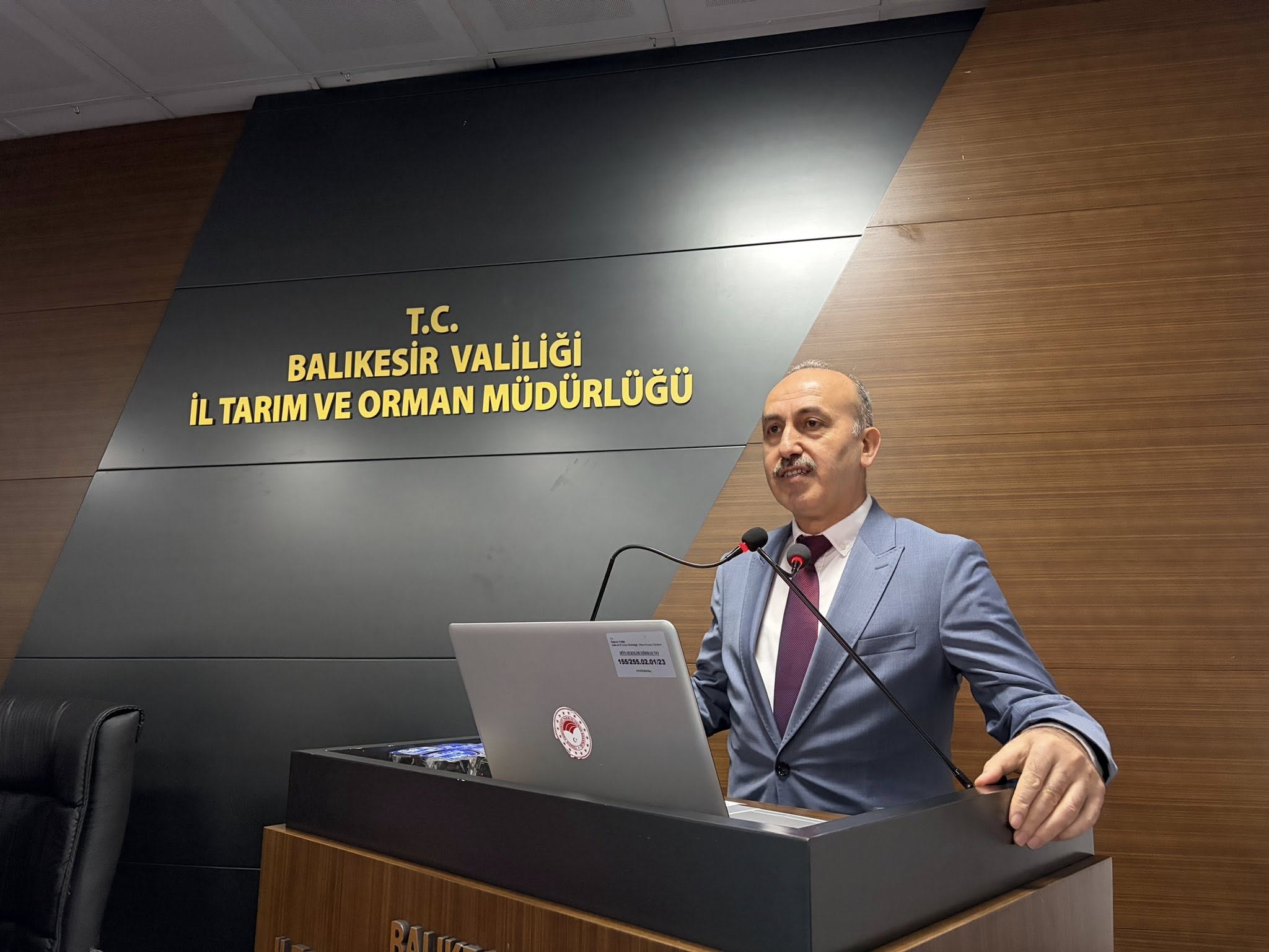 637501343 1318688353635357 2338267446210571152 N