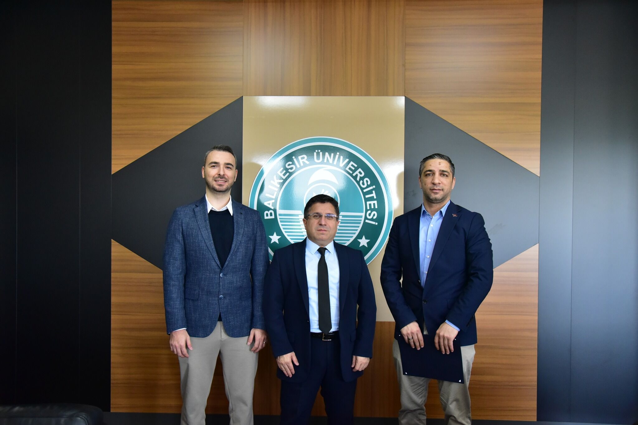 641295488 1354222763401578 2539254980018778042 N