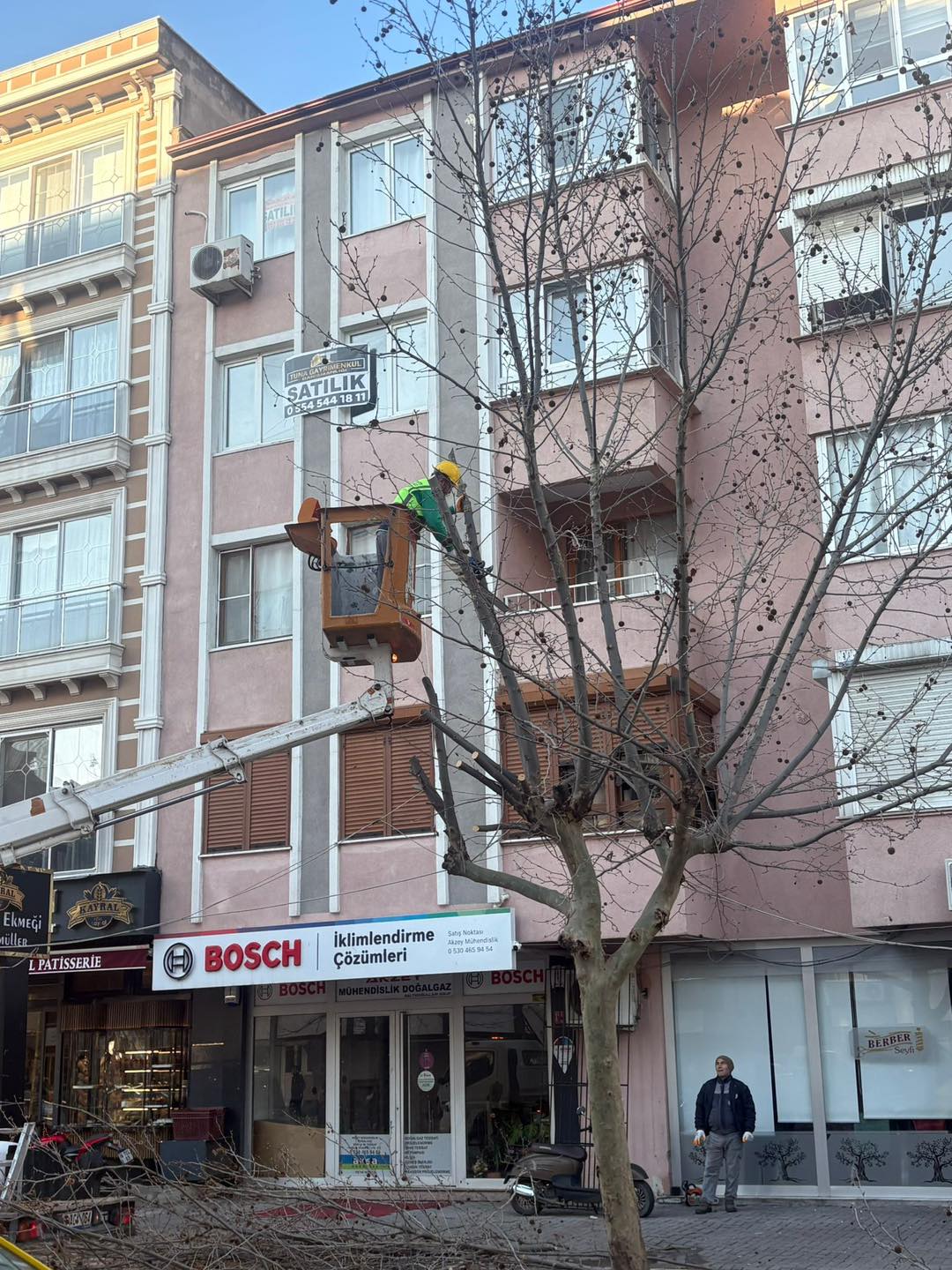 641439988 922810486776644 2179690591346509745 N