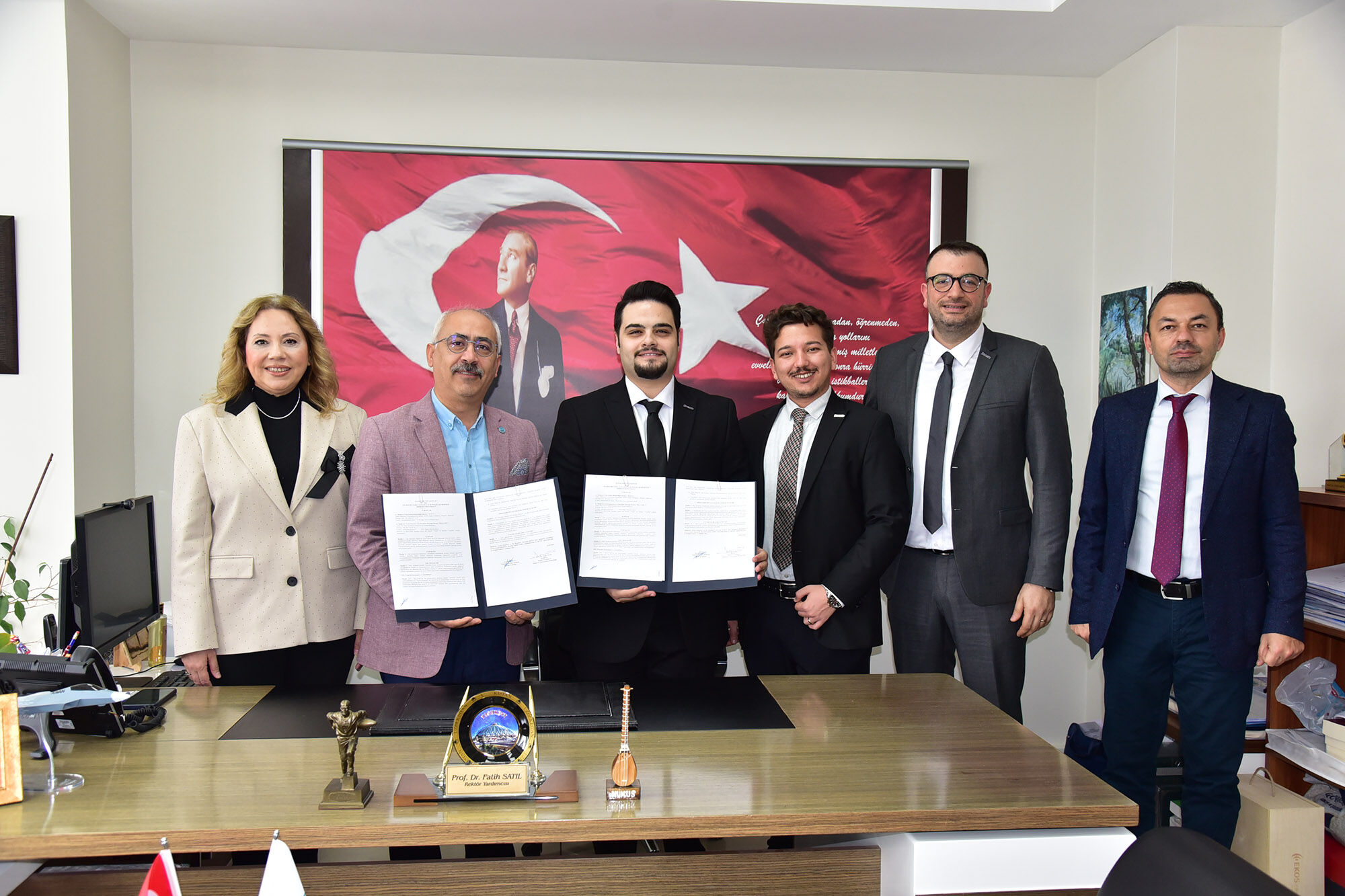 641507780 1356711989819322 7106419155431607349 N